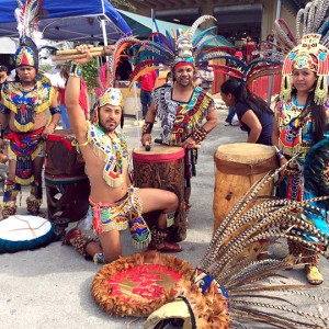 Redland-Market-Village-Danza-Tradicional-Azteca